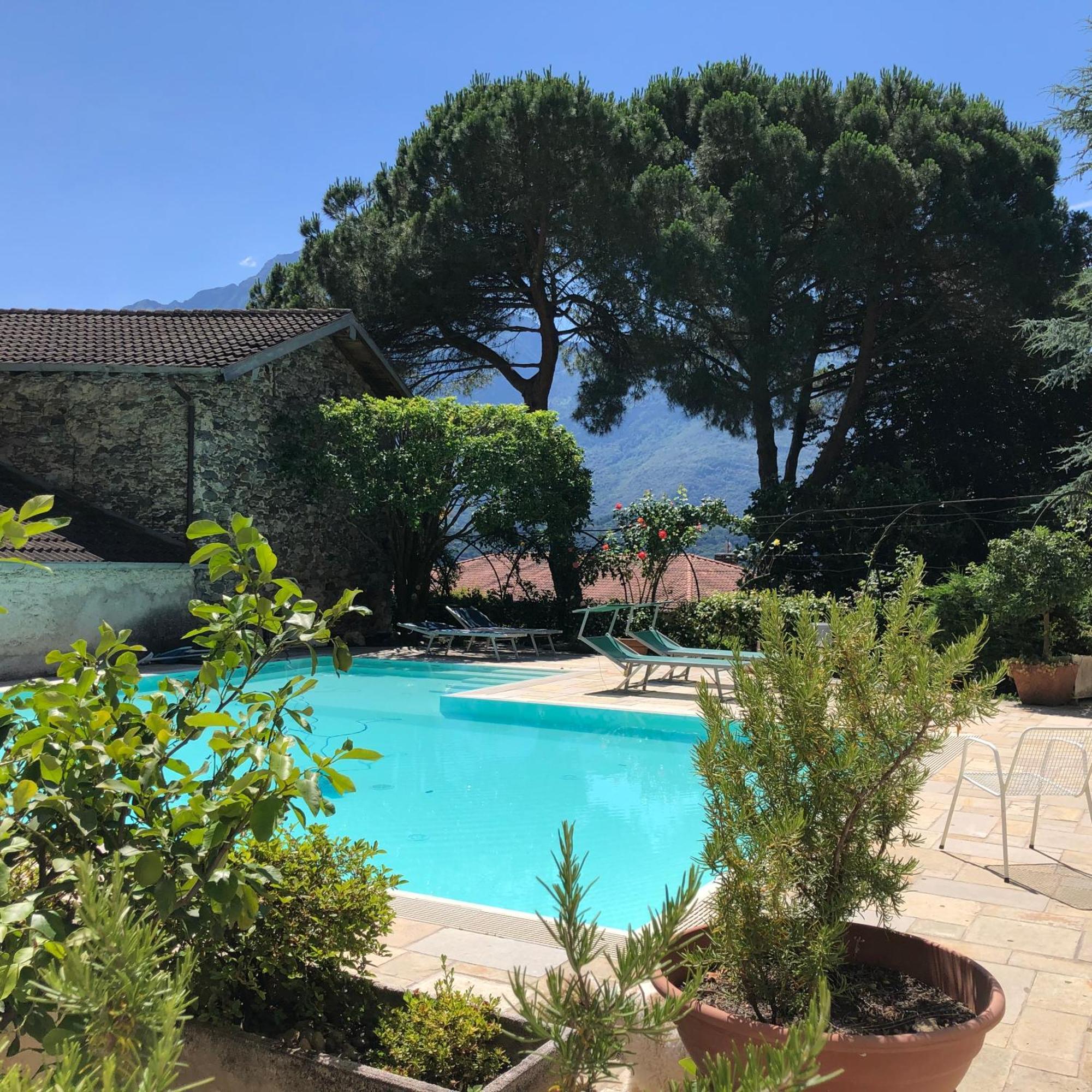 Villa Eden Jacuzzi Pool & Private Parking Домасо Екстериор снимка